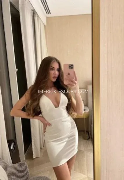 Limerick escorts Emilia — 5