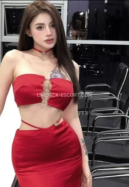 Limerick escorts Elizabeth — 1