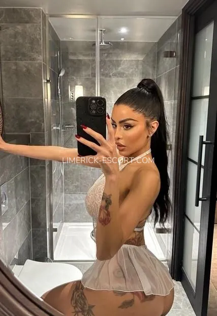 Limerick escorts Ashlyn — 2