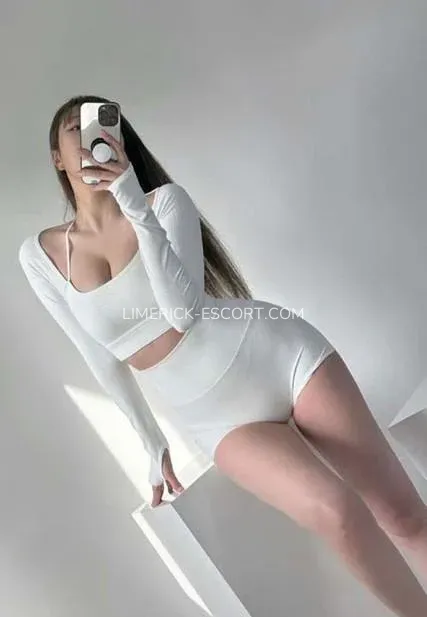Limerick escorts Erika — 7