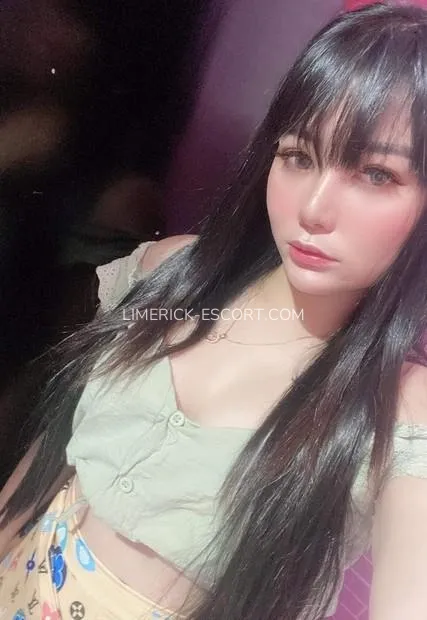 Limerick escorts Carmela — 2