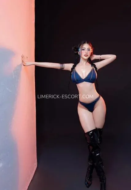 Limerick escorts Emelie — 5