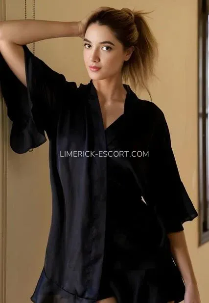 Limerick escorts Mackenzie — 4
