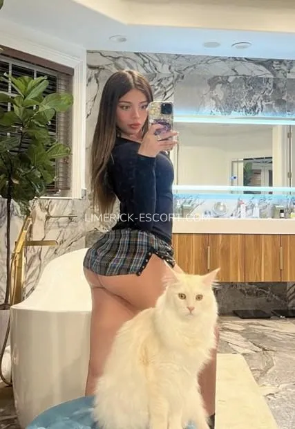 Limerick escorts Maya — 2