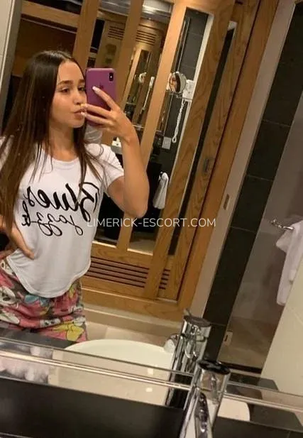 Limerick escorts Kylie — 1