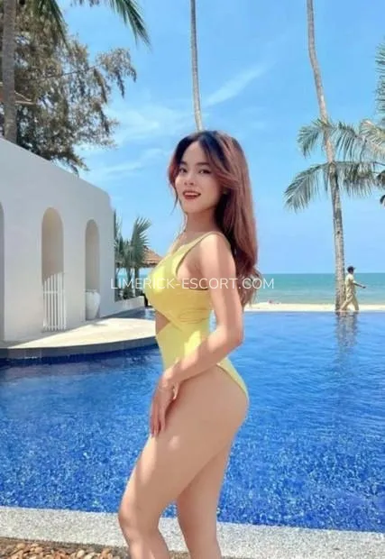 Limerick escorts abril