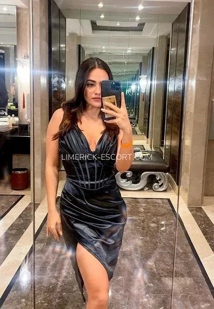 Limerick escorts Peyton — 3