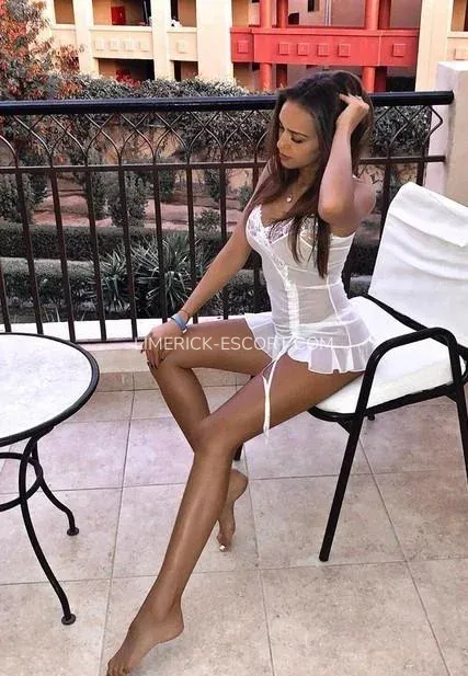 Limerick escorts Linda — 6