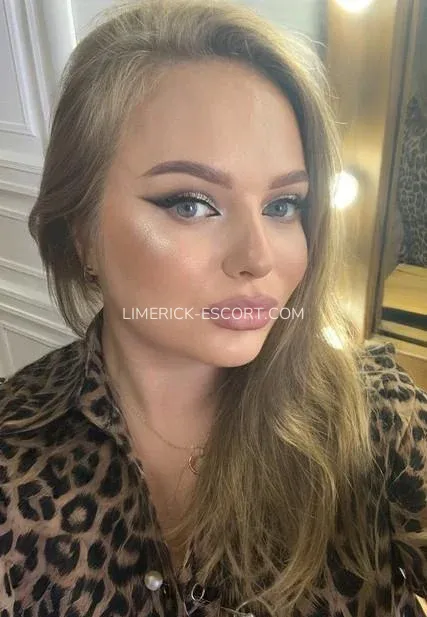 Limerick escorts Payton — 4