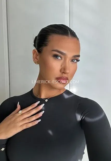 Limerick escorts Shelby — 5