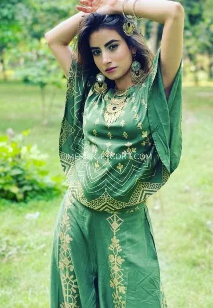 Limerick escorts Erin — 4