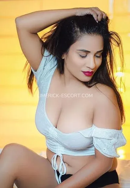 Limerick escorts Leslie — 3