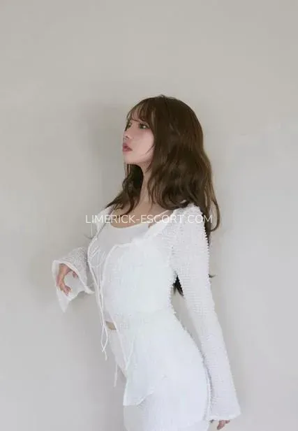 Limerick escorts Alexandria — 5