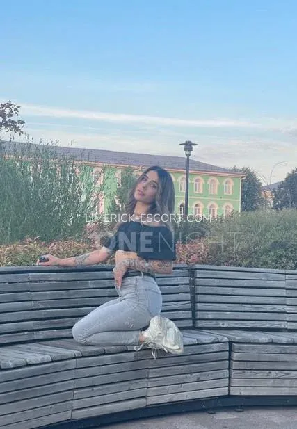 Limerick escorts Amelia — 7