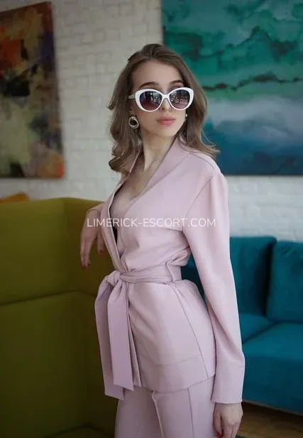 Limerick escorts Ella — 9