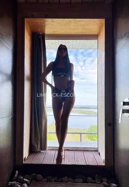 Limerick escorts Cinta — 7