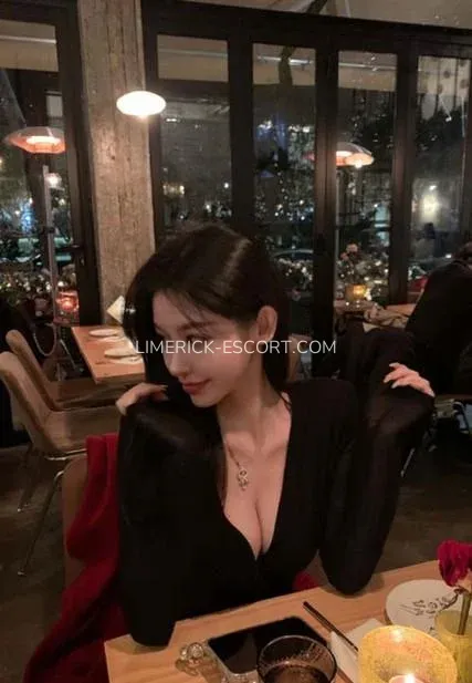 Limerick escorts Astrid — 4