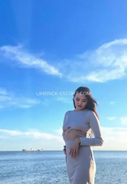 Limerick escorts Inga — 8