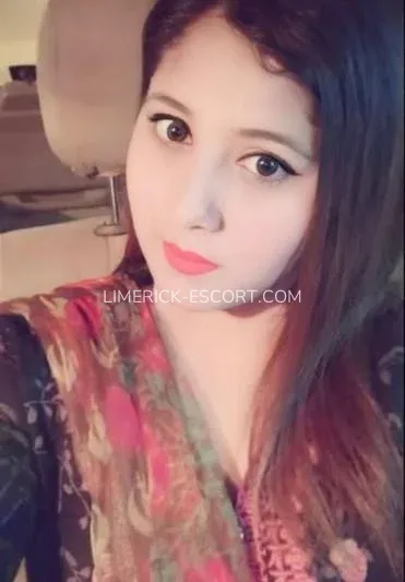 Limerick escorts Cadence — 4