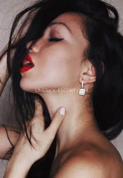 Limerick escorts Lydia — 3