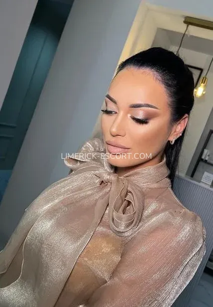 Limerick escorts Sara — 3