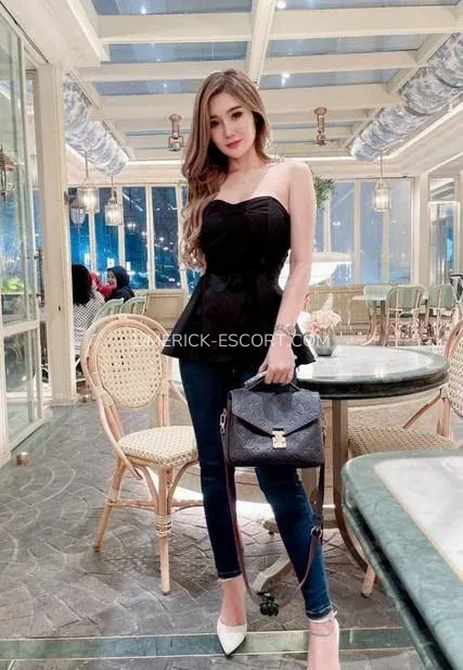 Limerick escorts Annika — 4