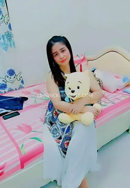 Limerick escorts Cinta — 8