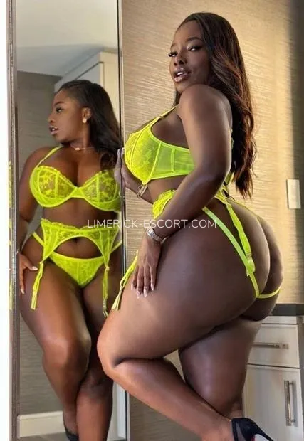 Limerick escorts Flora